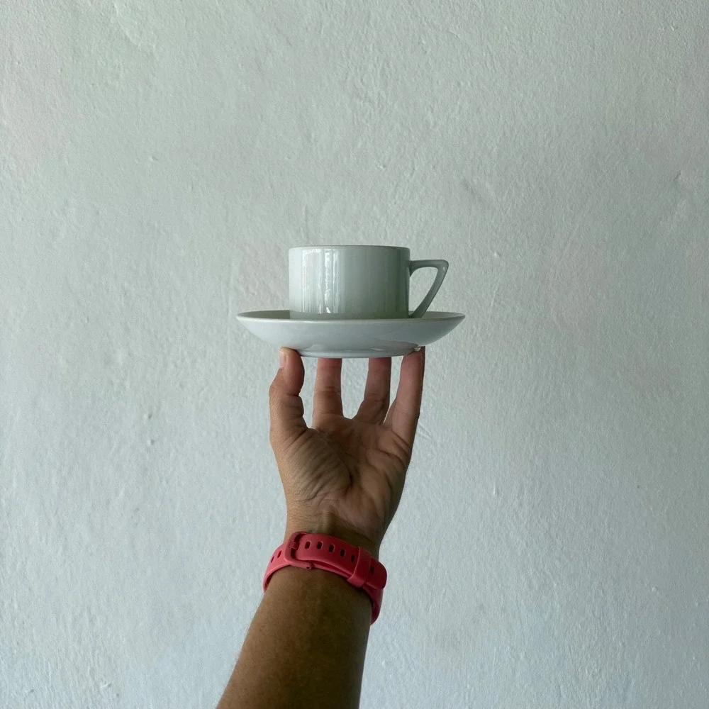 N/A vintage minimalist